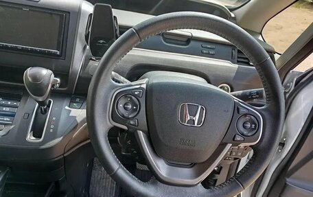 Honda Freed II, 2021 год, 1 300 000 рублей, 7 фотография