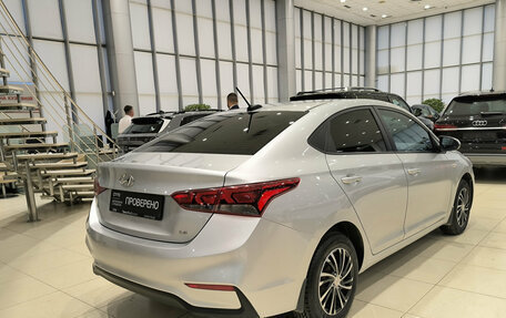 Hyundai Solaris II рестайлинг, 2018 год, 1 099 000 рублей, 6 фотография