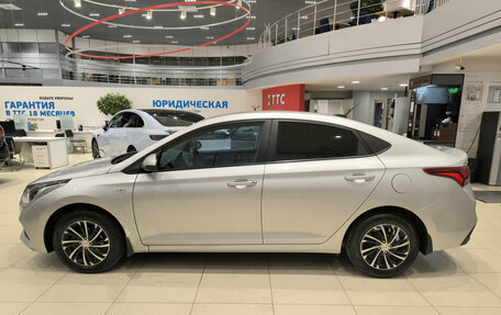 Hyundai Solaris II рестайлинг, 2018 год, 1 099 000 рублей, 10 фотография
