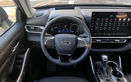 Toyota Highlander, 2026 год, 4 990 000 рублей, 10 фотография