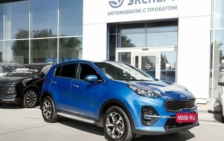 KIA Sportage IV рестайлинг, 2020 год, 2 350 000 рублей, 3 фотография