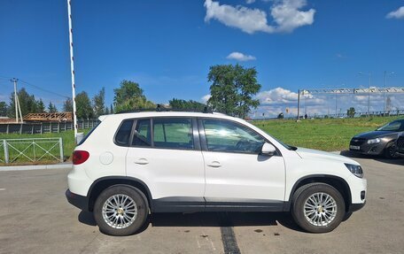 Volkswagen Tiguan I, 2012 год, 990 000 рублей, 5 фотография