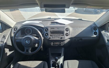 Volkswagen Tiguan I, 2012 год, 990 000 рублей, 7 фотография
