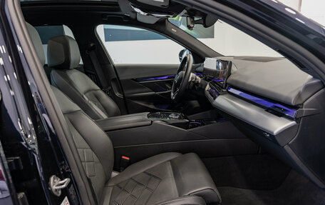 BMW 5 серия, 2023 год, 7 450 000 рублей, 17 фотография