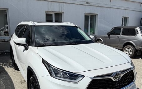 Toyota Highlander, 2025 год, 5 000 000 рублей, 2 фотография