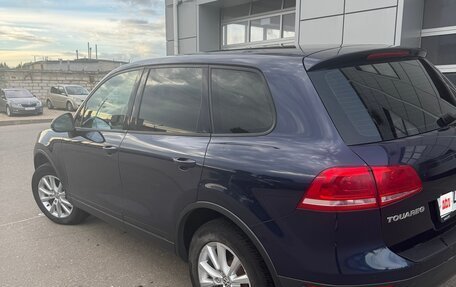 Volkswagen Touareg III, 2012 год, 1 550 000 рублей, 2 фотография