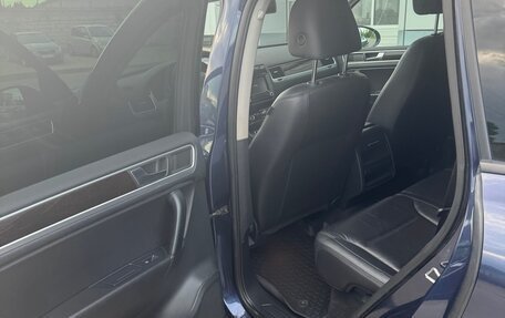 Volkswagen Touareg III, 2012 год, 1 550 000 рублей, 11 фотография