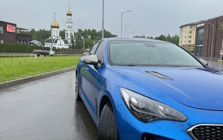KIA Stinger I, 2018 год, 2 250 000 рублей, 2 фотография