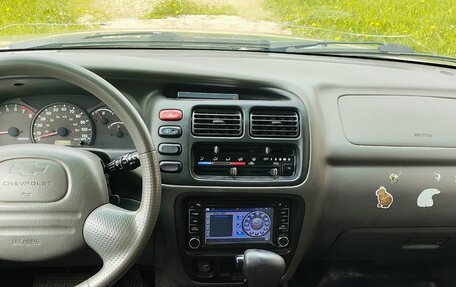 Chevrolet Tracker II, 2001 год, 250 000 рублей, 7 фотография
