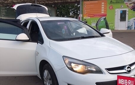 Opel Astra J, 2014 год, 870 000 рублей, 4 фотография