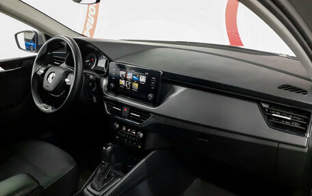 Skoda Rapid II, 2021 год, 1 748 000 рублей, 10 фотография