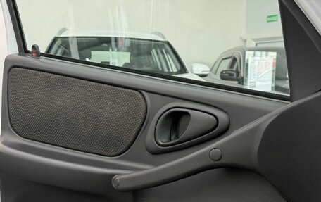 Chevrolet Niva I рестайлинг, 2019 год, 1 350 000 рублей, 8 фотография