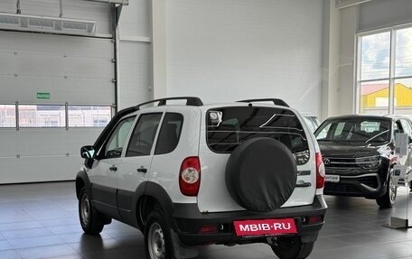Chevrolet Niva I рестайлинг, 2019 год, 1 350 000 рублей, 2 фотография