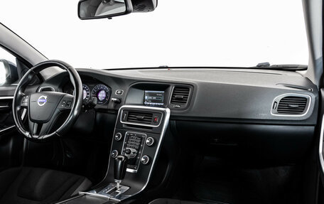 Volvo S60 III, 2010 год, 999 000 рублей, 10 фотография