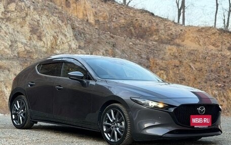 Mazda 3, 2021 год, 1 250 000 рублей, 5 фотография