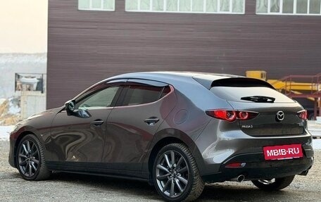 Mazda 3, 2021 год, 1 250 000 рублей, 6 фотография