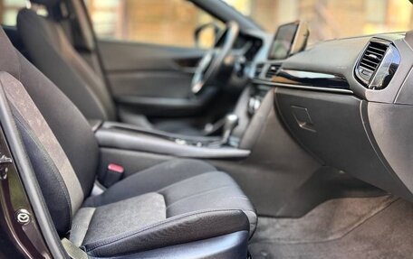 Mazda CX-4, 2020 год, 2 800 000 рублей, 9 фотография