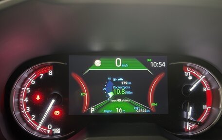 Toyota RAV4, 2020 год, 3 300 000 рублей, 4 фотография