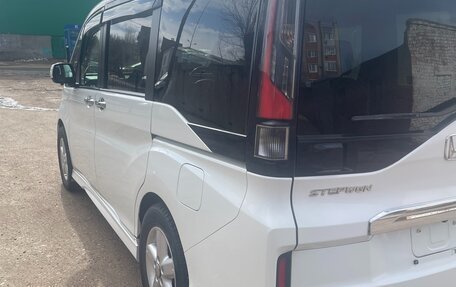 Honda Stepwgn IV, 2016 год, 1 880 000 рублей, 4 фотография