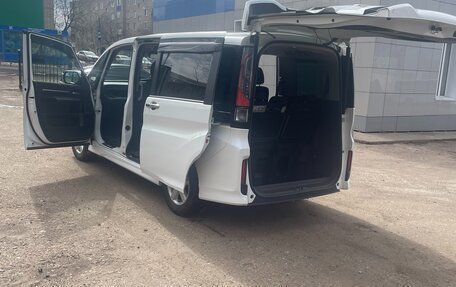 Honda Stepwgn IV, 2016 год, 1 880 000 рублей, 20 фотография