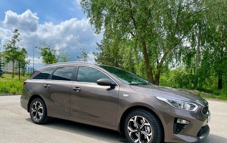 KIA cee'd III, 2019 год, 1 930 000 рублей, 10 фотография
