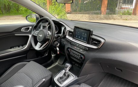KIA cee'd III, 2019 год, 1 930 000 рублей, 12 фотография
