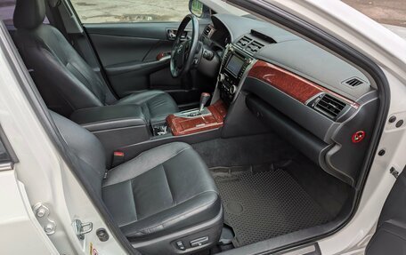 Toyota Camry, 2013 год, 1 650 000 рублей, 18 фотография
