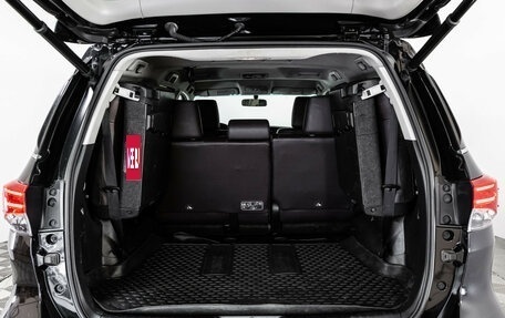 Toyota Fortuner II, 2017 год, 3 499 000 рублей, 27 фотография