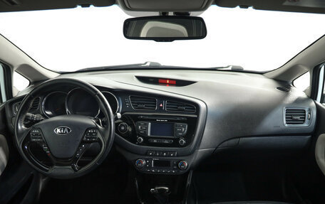 KIA cee'd III, 2012 год, 1 049 000 рублей, 10 фотография