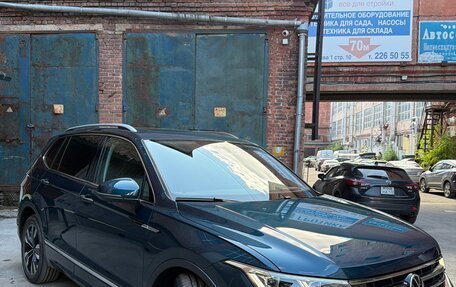 Volkswagen Tiguan II, 2021 год, 4 290 000 рублей, 6 фотография