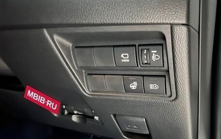 Toyota Yaris Cross, 2023 год, 1 620 000 рублей, 13 фотография
