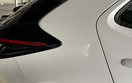 Toyota Yaris Cross, 2023 год, 1 620 000 рублей, 28 фотография