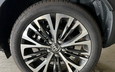 Toyota Yaris Cross, 2023 год, 1 620 000 рублей, 30 фотография