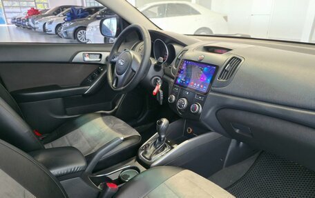 KIA Cerato III, 2010 год, 899 000 рублей, 13 фотография