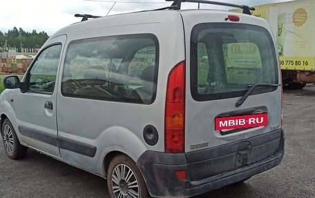 Renault Kangoo II рестайлинг, 2004 год, 260 000 рублей, 3 фотография