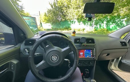 Volkswagen Polo VI (EU Market), 2013 год, 660 000 рублей, 12 фотография