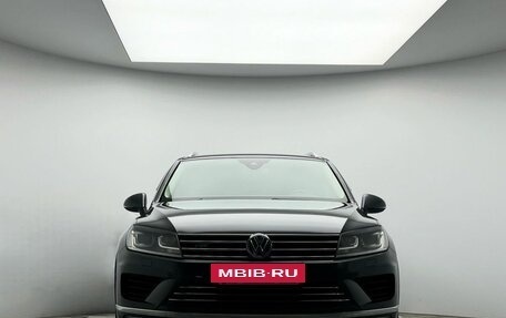 Volkswagen Touareg III, 2016 год, 3 045 000 рублей, 2 фотография