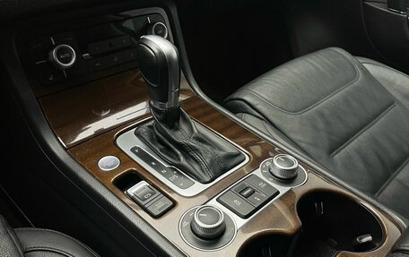 Volkswagen Touareg III, 2016 год, 3 045 000 рублей, 23 фотография