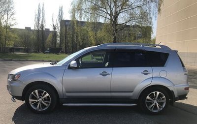 Mitsubishi Outlander III рестайлинг 3, 2010 год, 859 000 рублей, 1 фотография