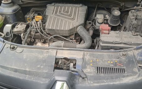 Renault Logan II, 2018 год, 575 000 рублей, 11 фотография