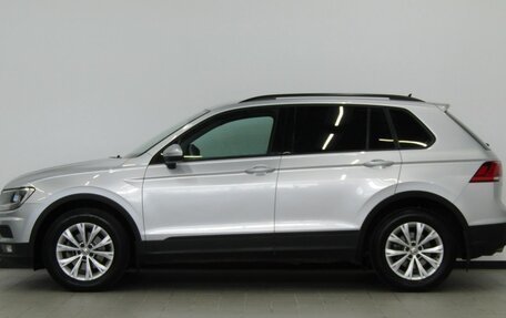 Volkswagen Tiguan II, 2018 год, 2 040 000 рублей, 2 фотография