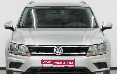 Volkswagen Tiguan II, 2018 год, 2 040 000 рублей, 8 фотография