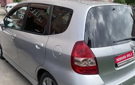 Honda Jazz I рестайлинг, 2008 год, 800 000 рублей, 2 фотография