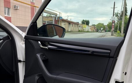 Skoda Octavia, 2017 год, 1 630 000 рублей, 8 фотография