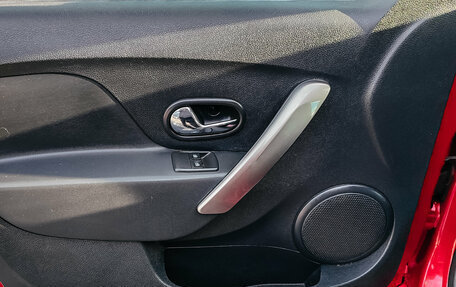 Renault Sandero II рестайлинг, 2017 год, 1 255 000 рублей, 13 фотография
