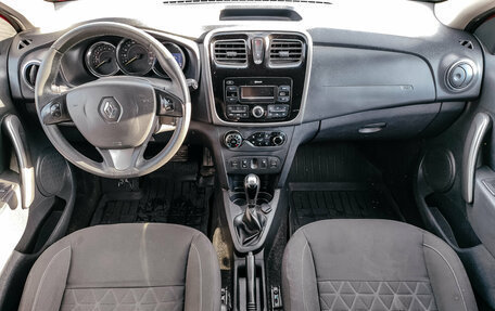 Renault Sandero II рестайлинг, 2017 год, 1 255 000 рублей, 16 фотография