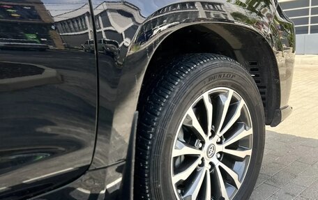 Toyota Land Cruiser Prado 150 рестайлинг 2, 2022 год, 6 600 000 рублей, 19 фотография