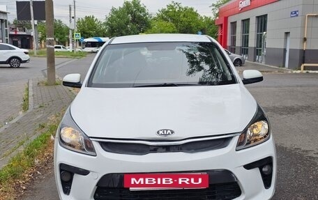 KIA Rio IV, 2017 год, 690 000 рублей, 2 фотография