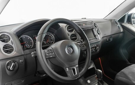Volkswagen Tiguan I, 2014 год, 1 494 500 рублей, 5 фотография