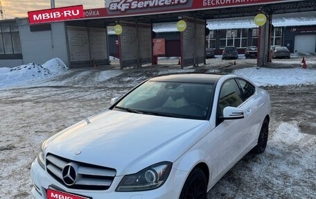 Mercedes-Benz C-Класс, 2013 год, 1 500 000 рублей, 1 фотография